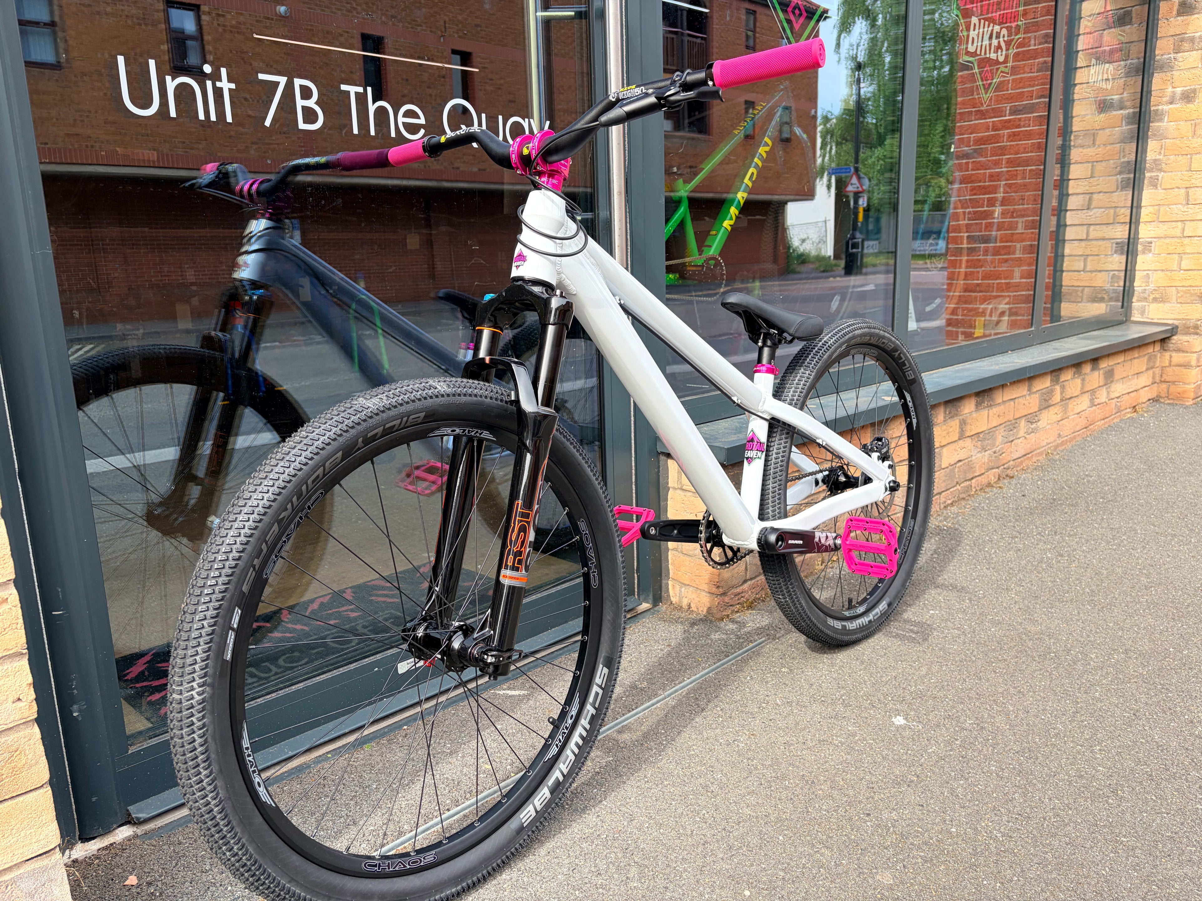 Hardtail Heaven Saint 26" Dirt Jump Bike