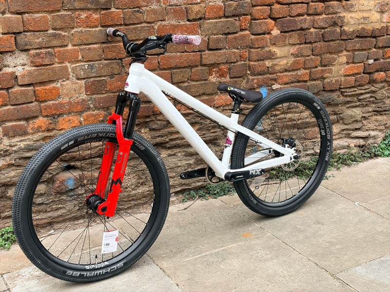 Hardtail Heaven Saint 26" Dirt Jump Bike - custom build